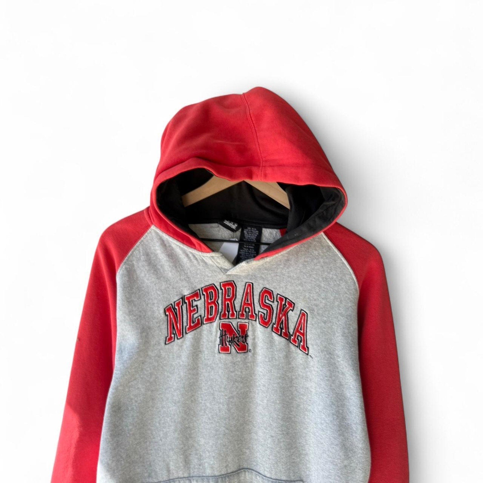 Vintage y2k nebraska starter hoodie M