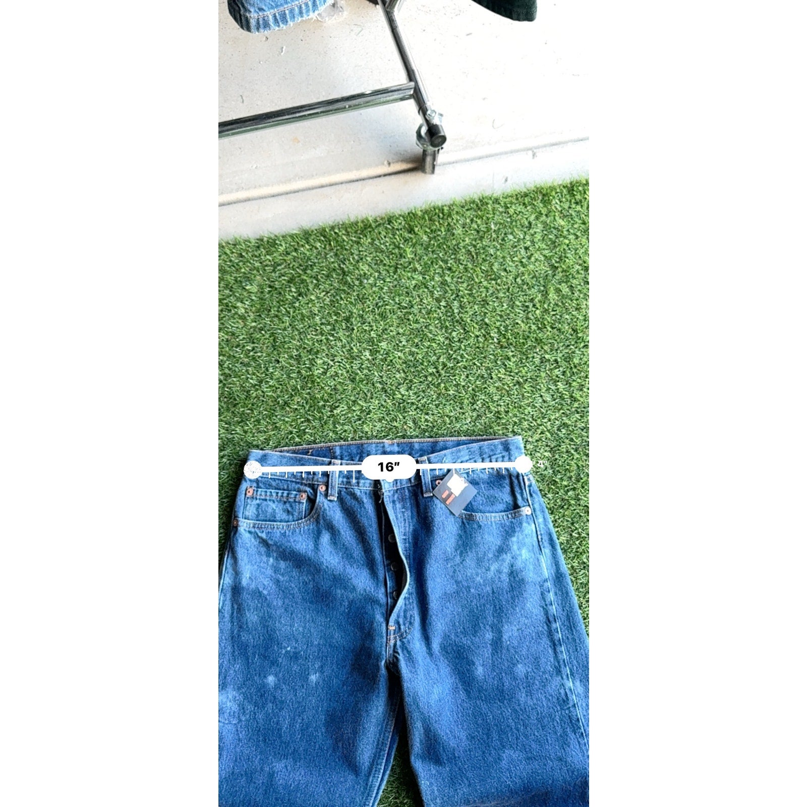 70s Cut Tab Levis WIth Paint Splatter 32 x 28