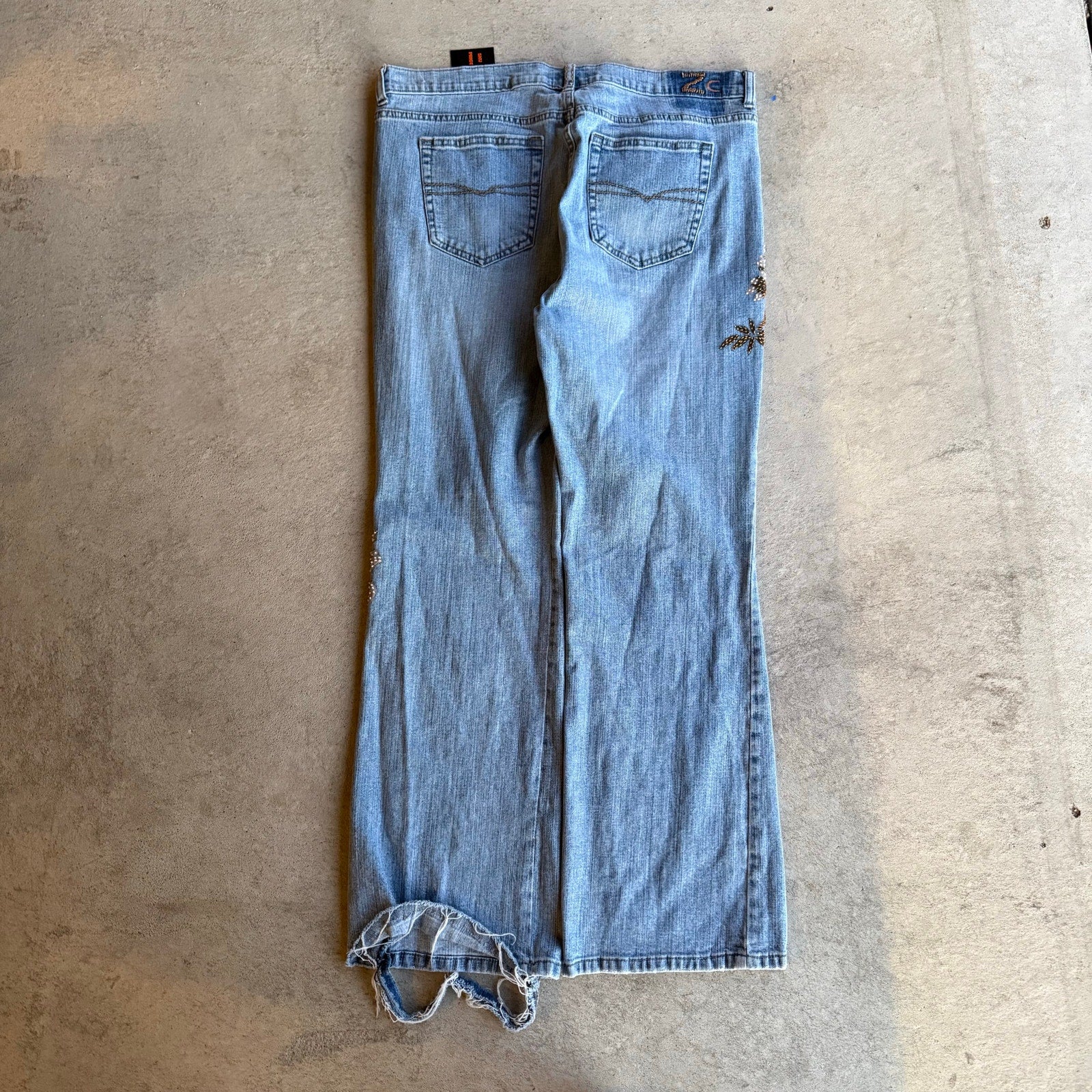Y2K WOMENS FLOWER BLUE DENIM JEANS SIZE 34 x 28