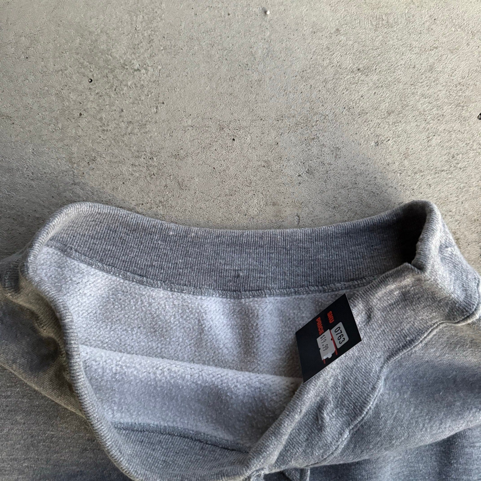 70 WOMENS GREY CUFFED SWEATS M