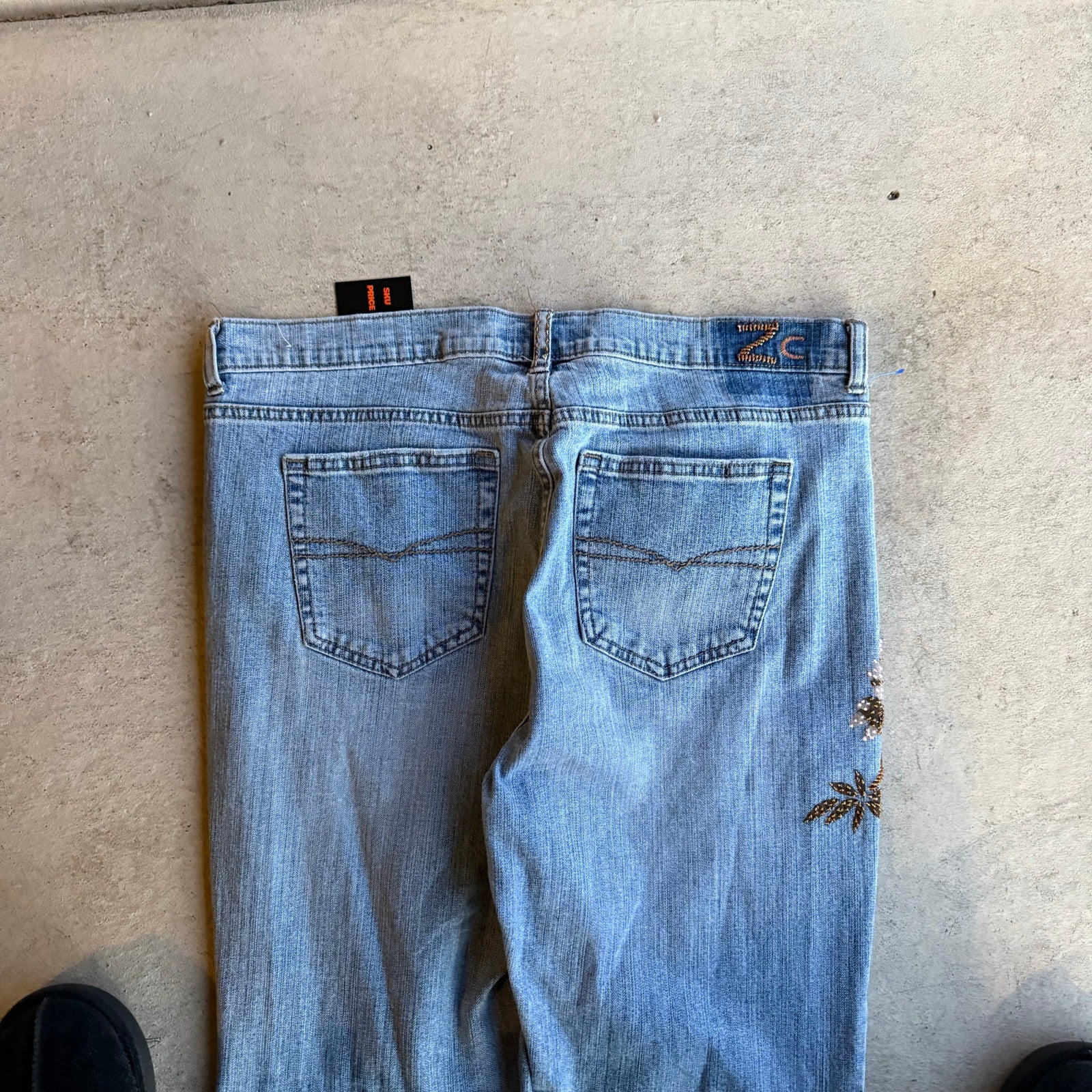 Y2K WOMENS FLOWER BLUE DENIM JEANS SIZE 34 x 28