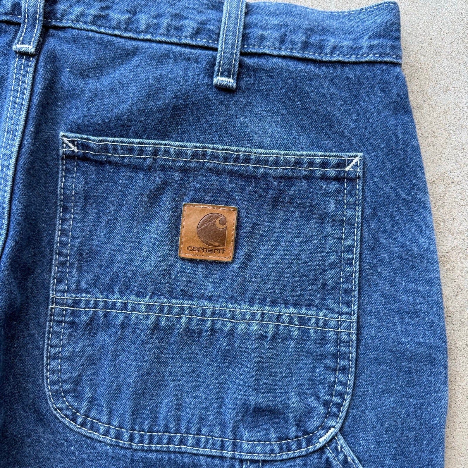 Y2K Mens Leather Patch Carhartt Carpenter Baggy Blue Distressed Jorts 33