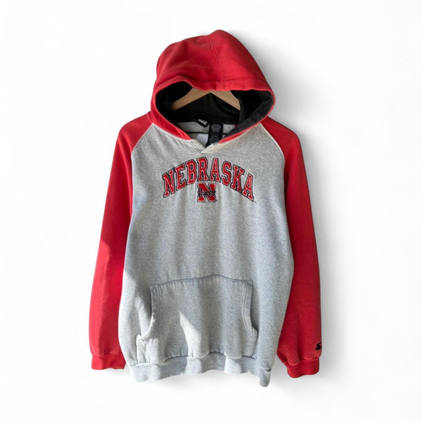 Vintage y2k nebraska starter hoodie M