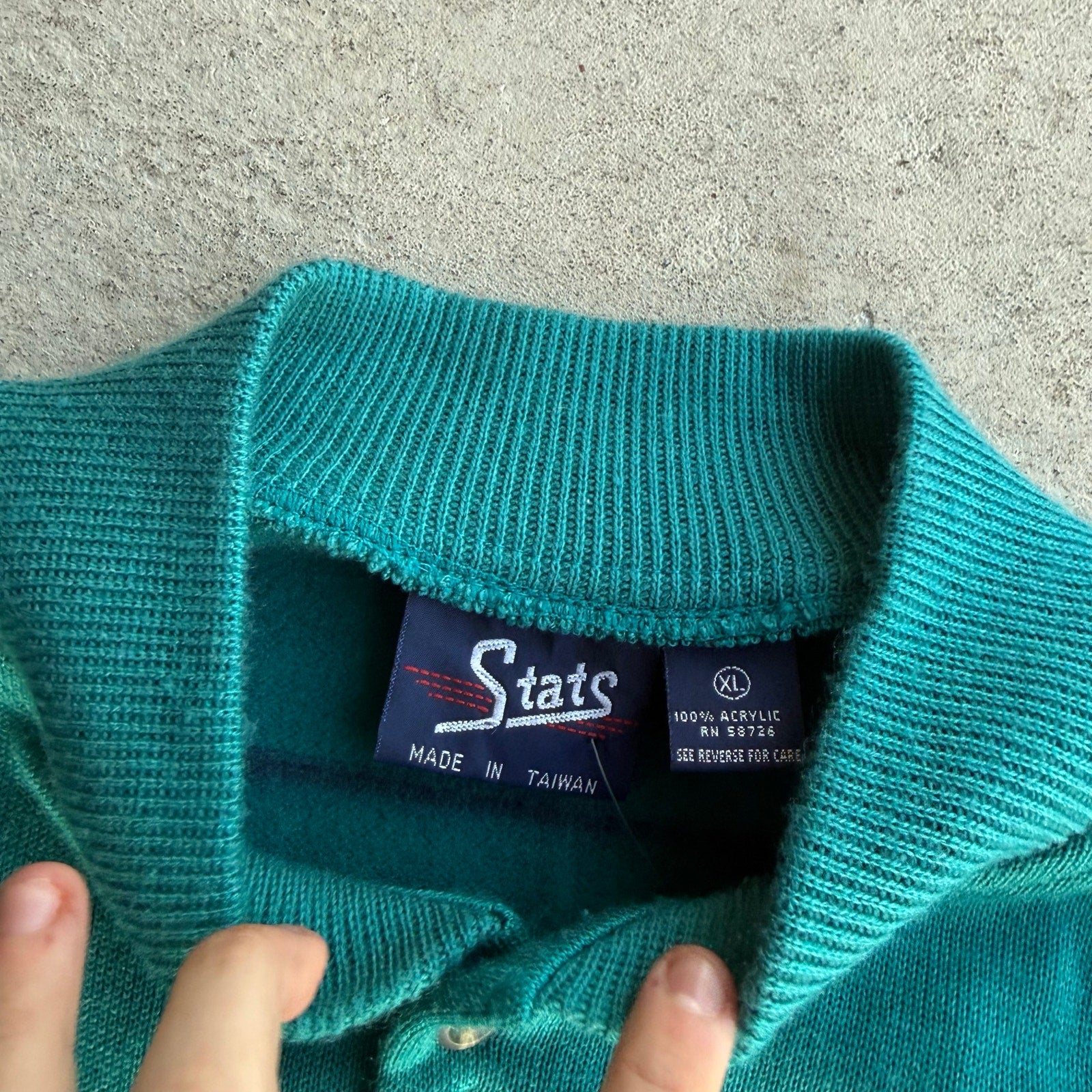 90S STATS BLUE LINED QUARTER BUTTON SWEATER X-L