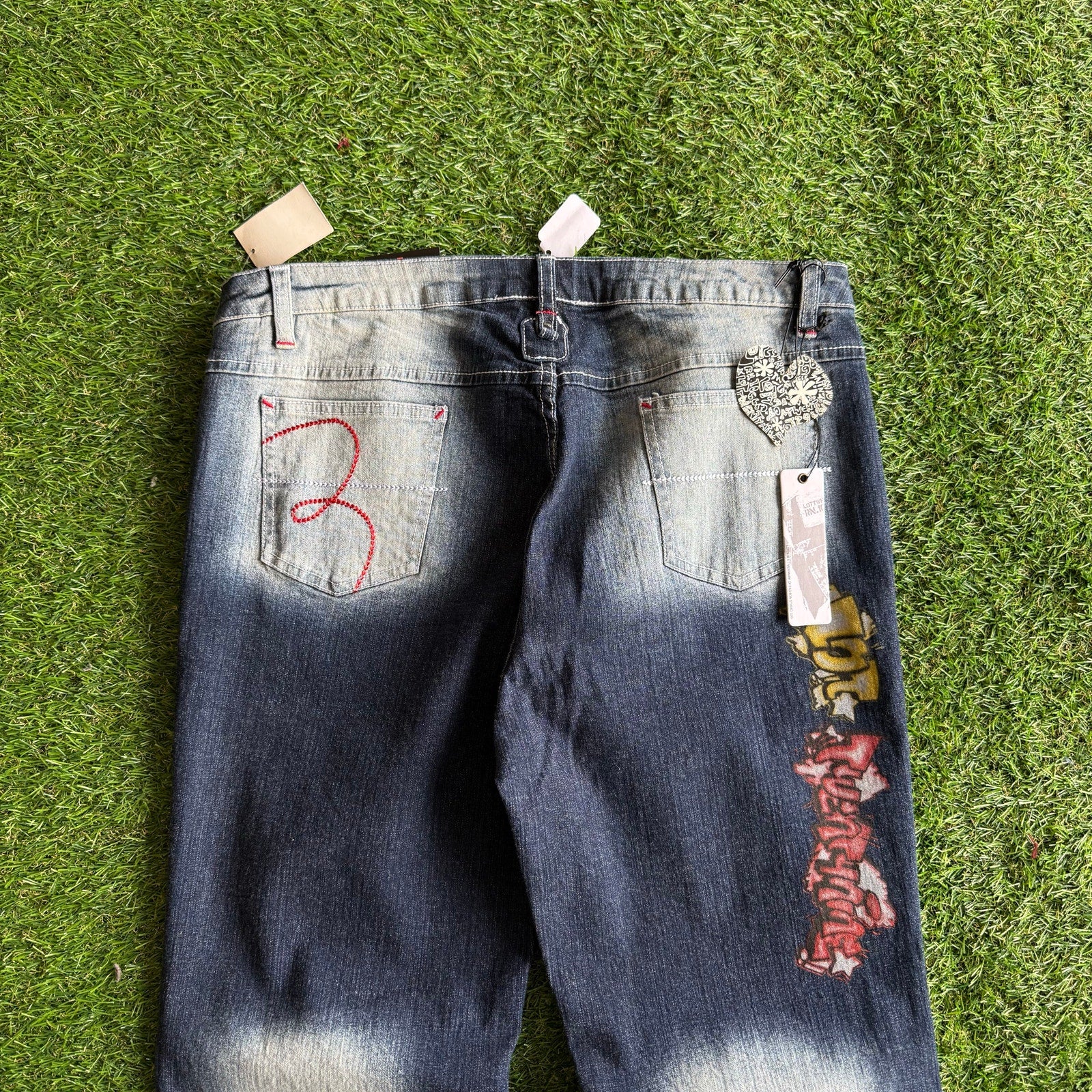 Y2K Deadstock Tweety Looney Tunes Lot 29 Jeans 32 x 30