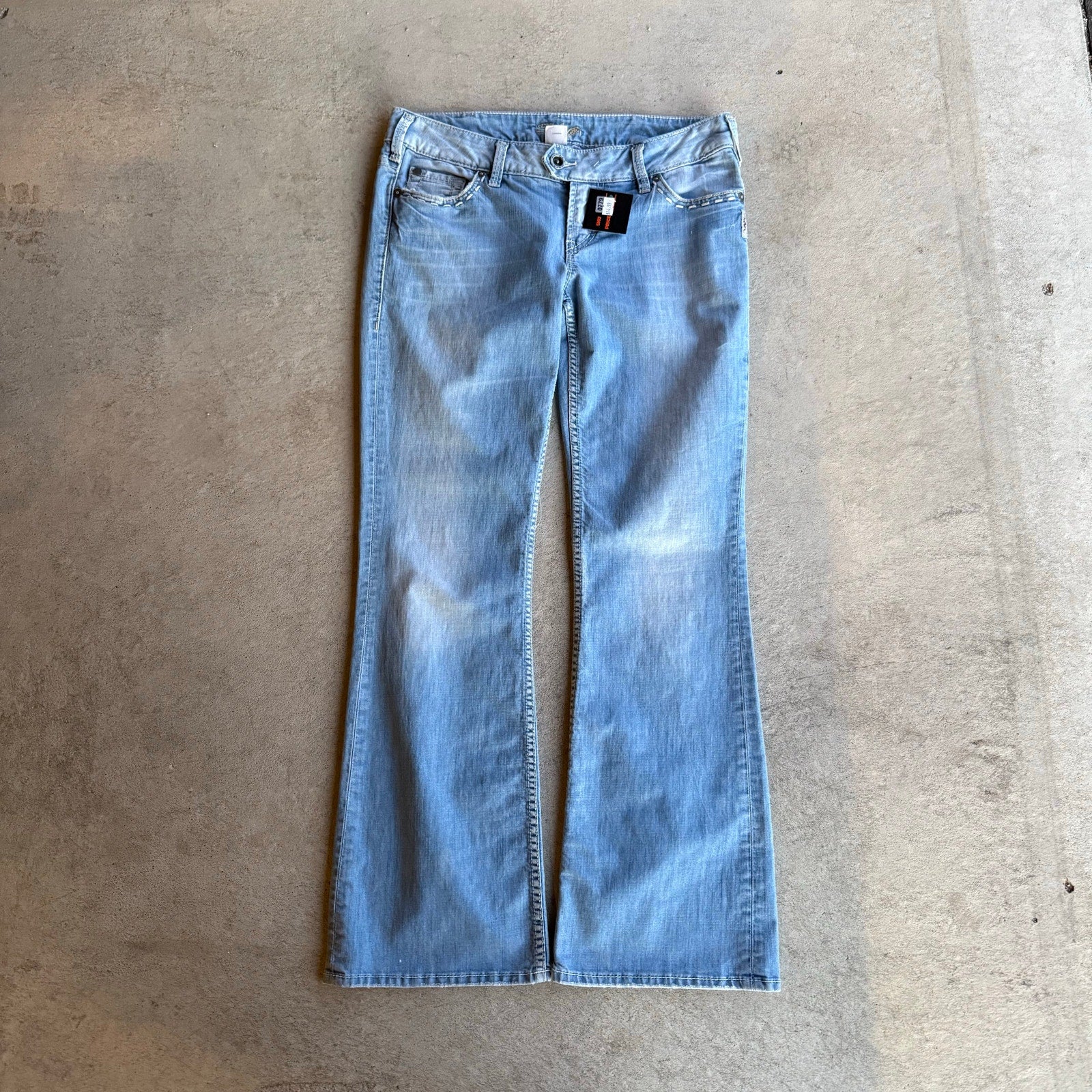 Y2K SILVER LIGHT BLUE WOMENS FLARED DENIM 32 x29