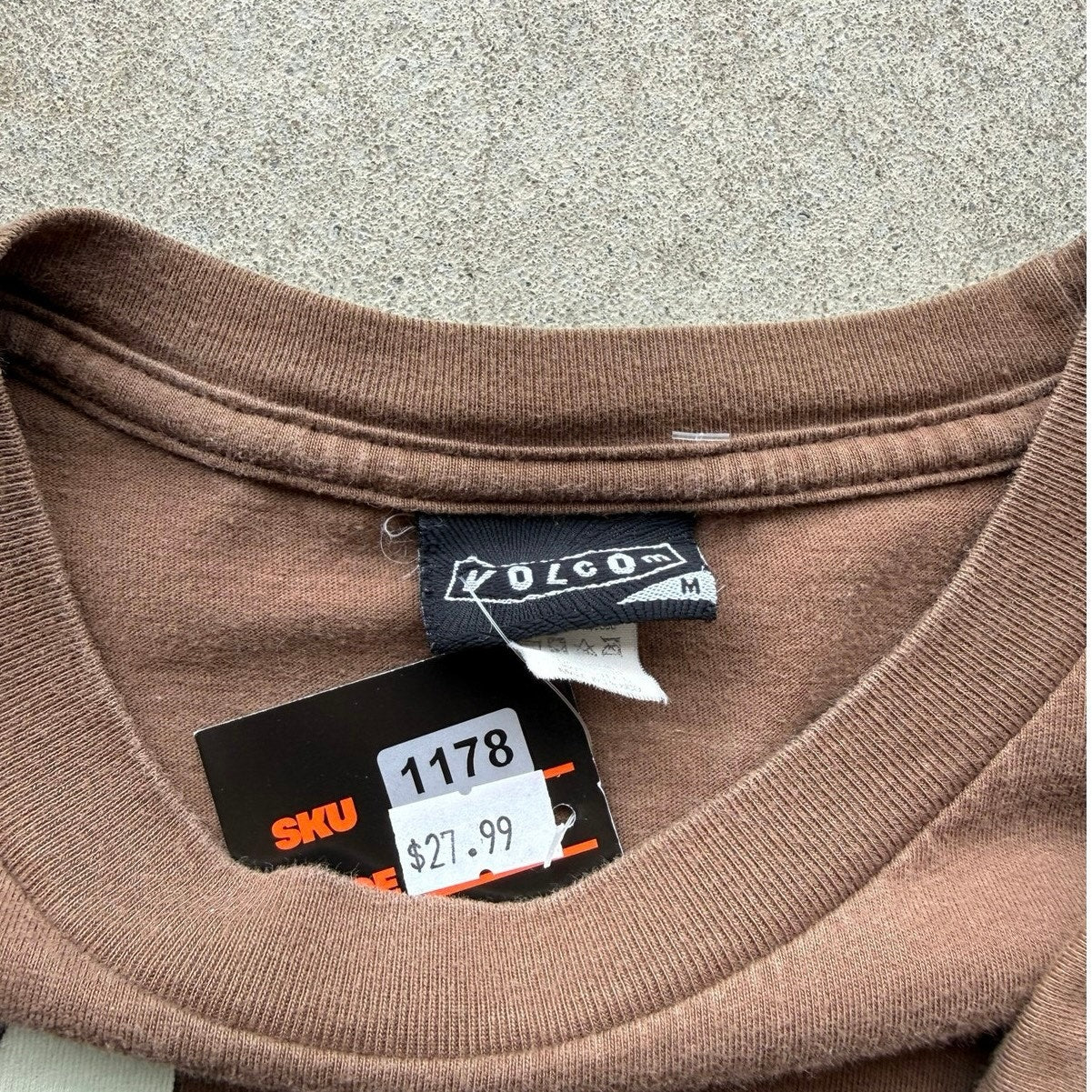 Y2K Brown Mens Skeleton Volcom Tee M