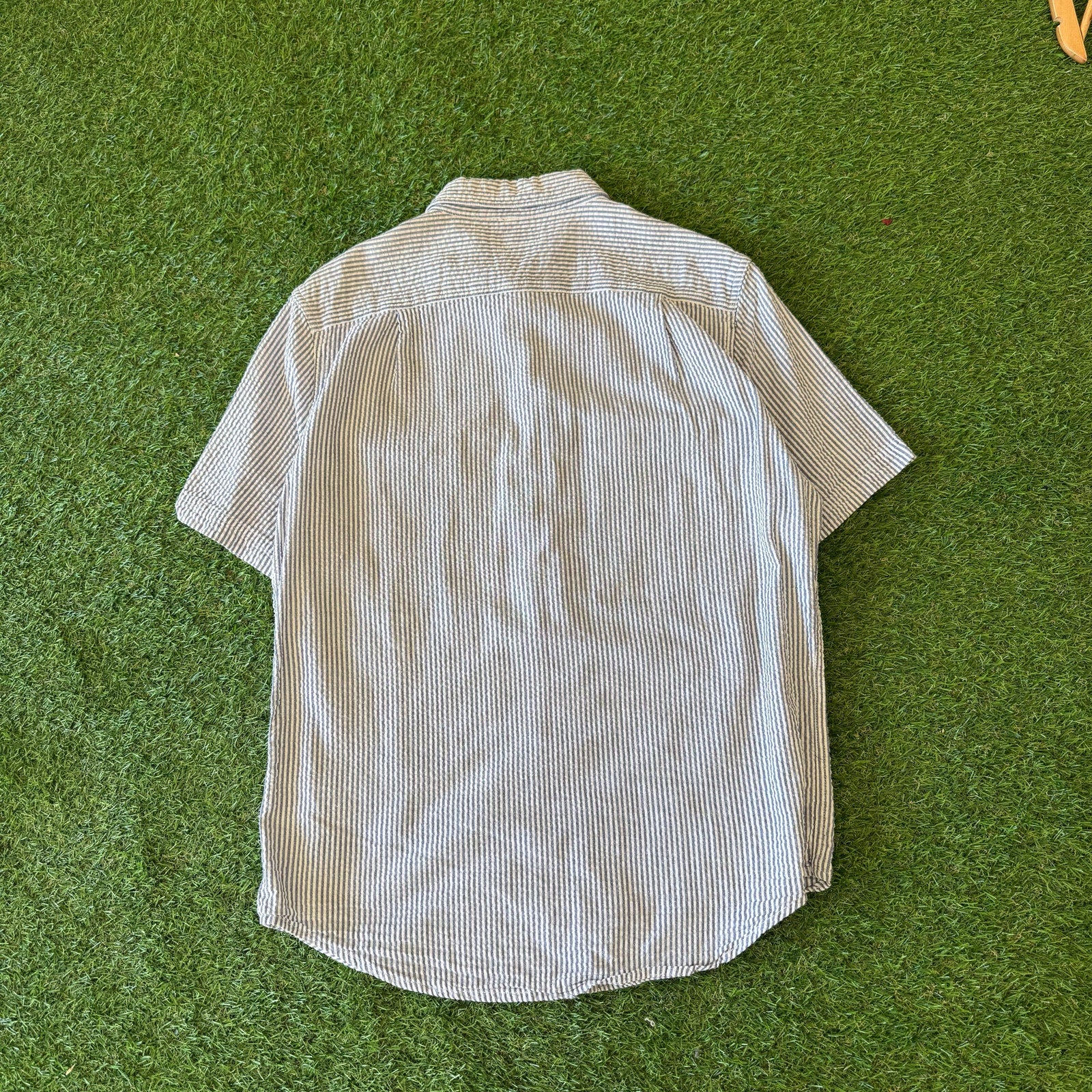 Y2K CROFT AND BARROW BLUE LINED BUTTON UP L