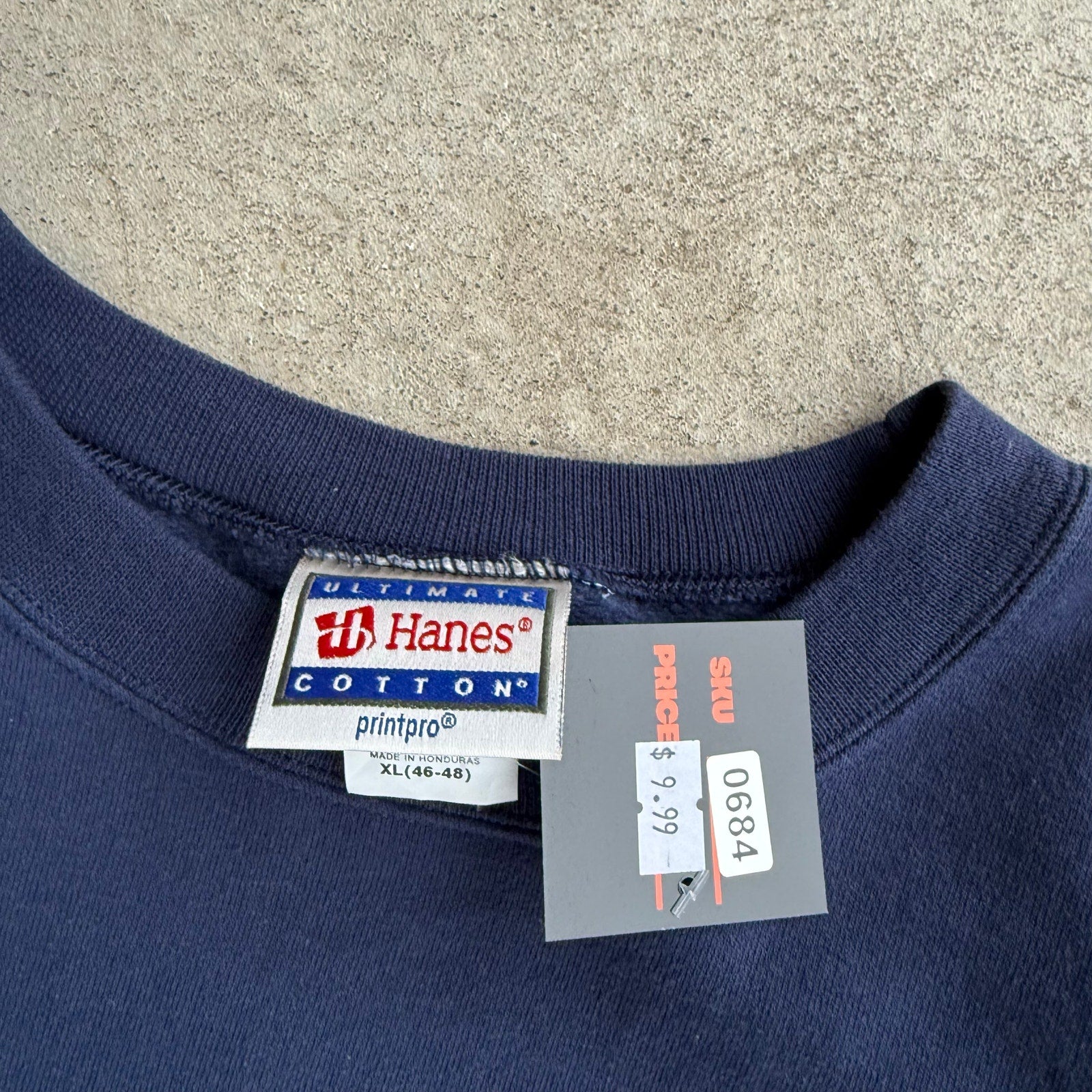 Y2K CITY OF REDWING BLANK NAVY CREWNECK X-L