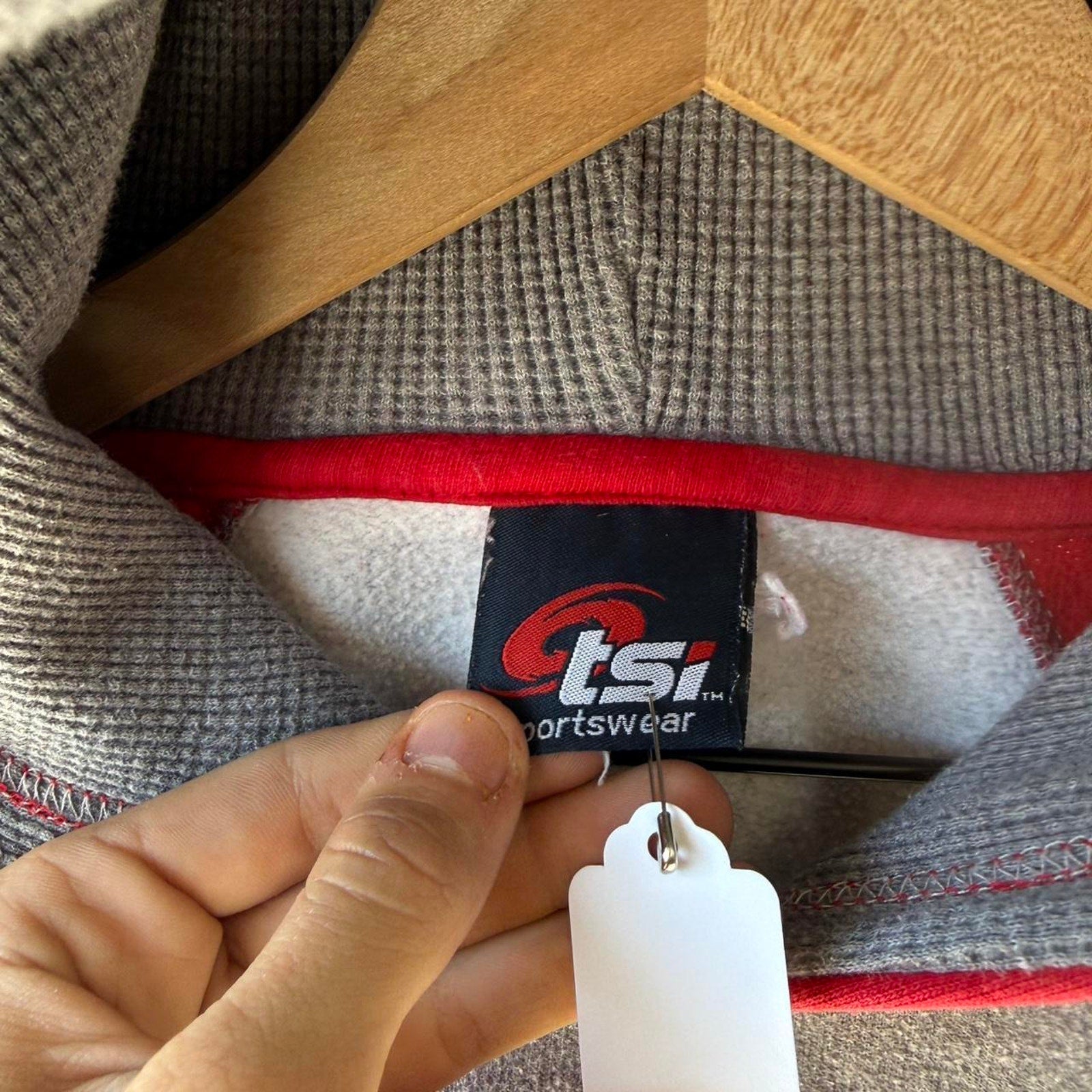 Y2K NEBRASKA TSI HOODIE M