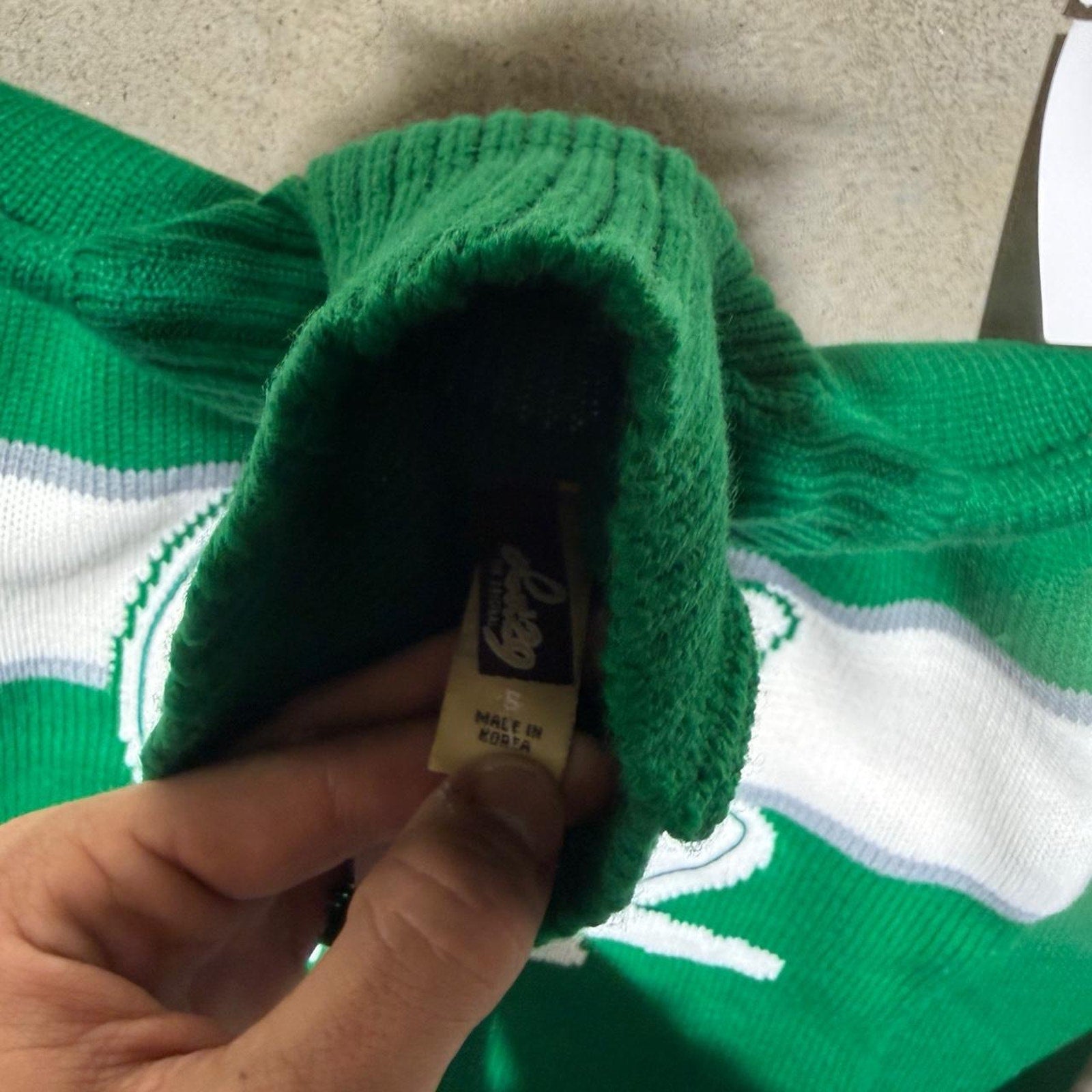 Vintage y2k looney tunes turtle Women's S