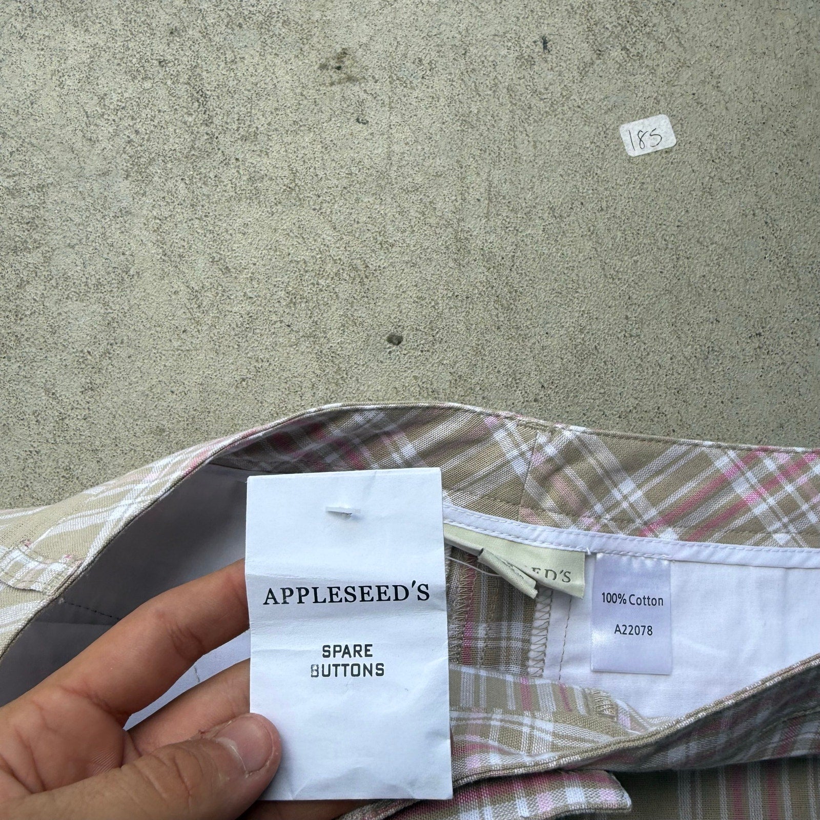 Women's Baggy AppleSeed Perfect Pair Of Cream And Pink Plaid Shorts 8