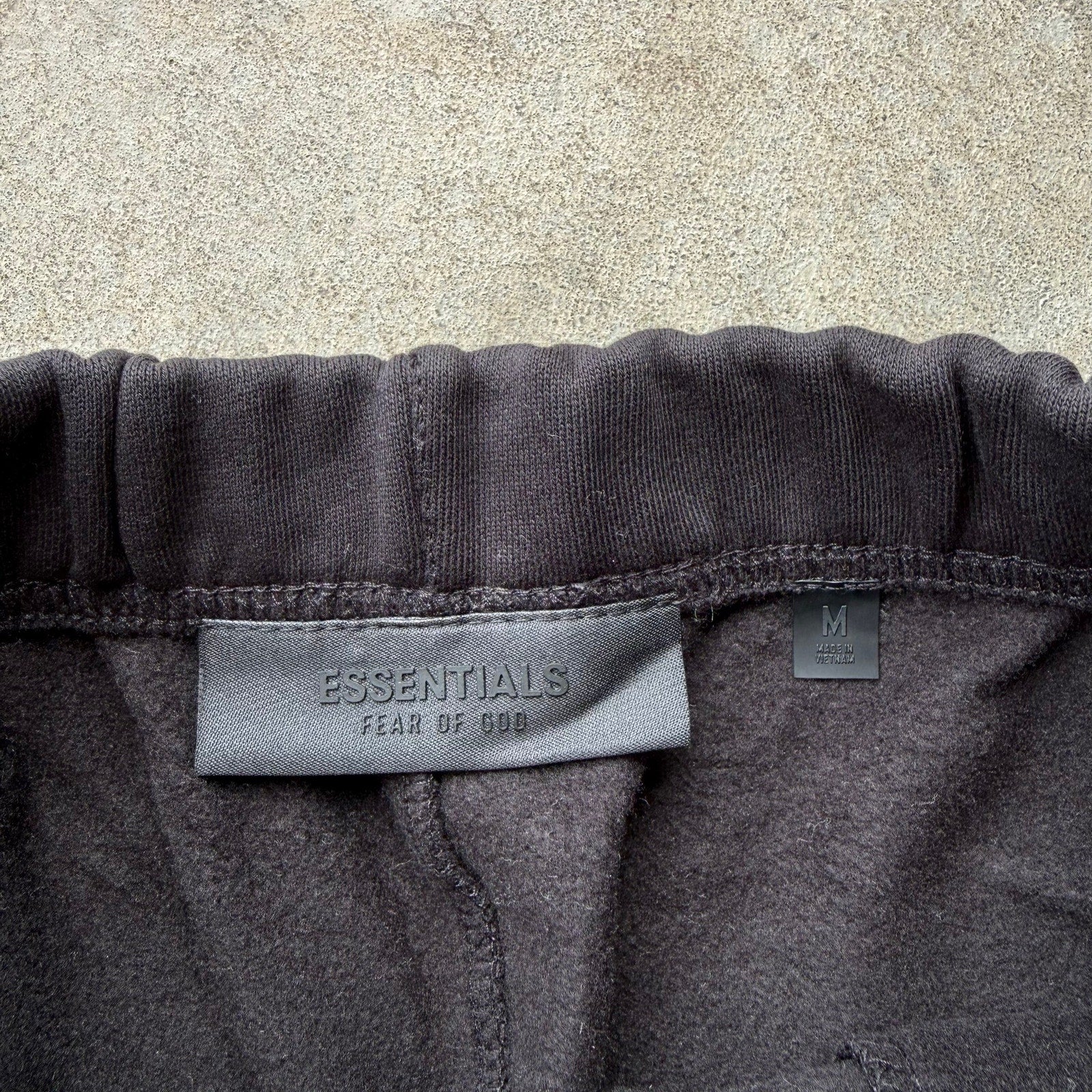 Men's Dark Oat Heavyweight Fear Of God Essentials Sweat Shorts M