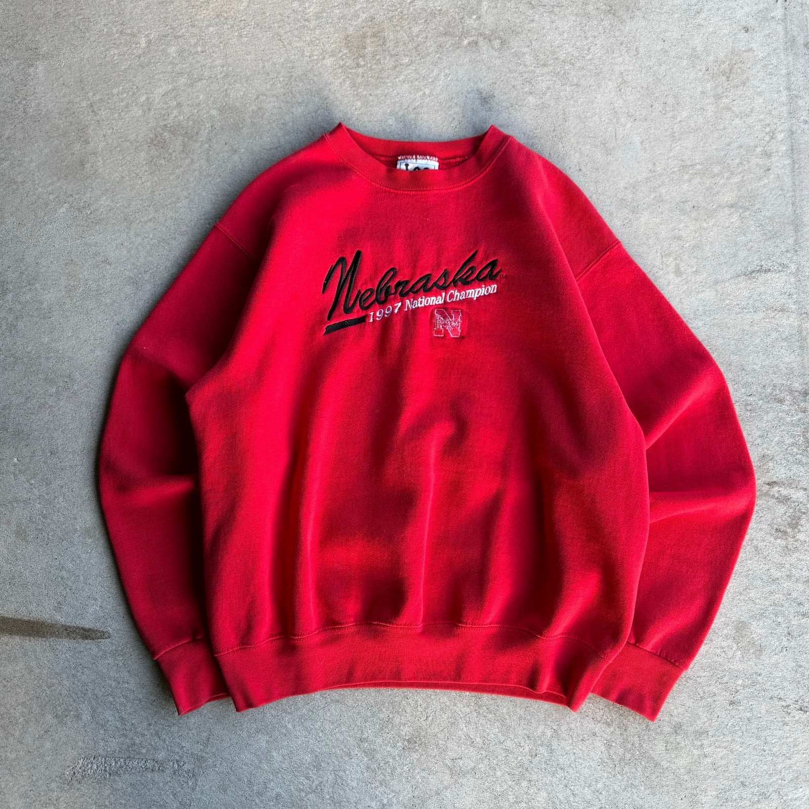 1997 NATIONAL CHAMPIONS NEBRASKA CREWNECK M