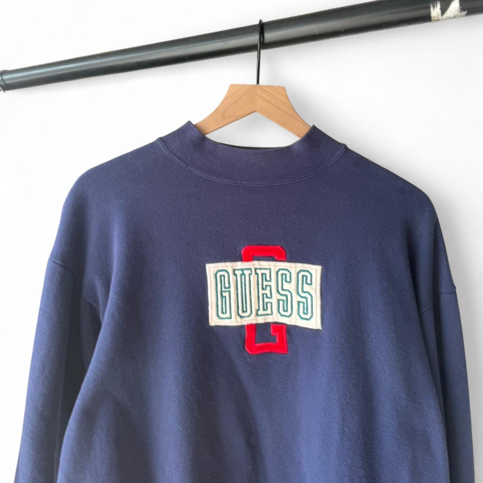 Vintage 90s guess turtleneck M