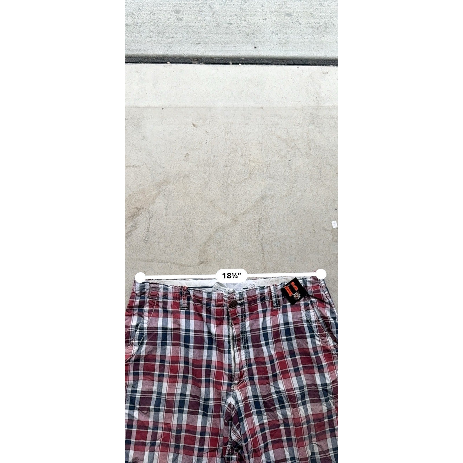 Y2K Men's Super Sick Aeropostale Baggy Red Plaid Chino Shorts 36
