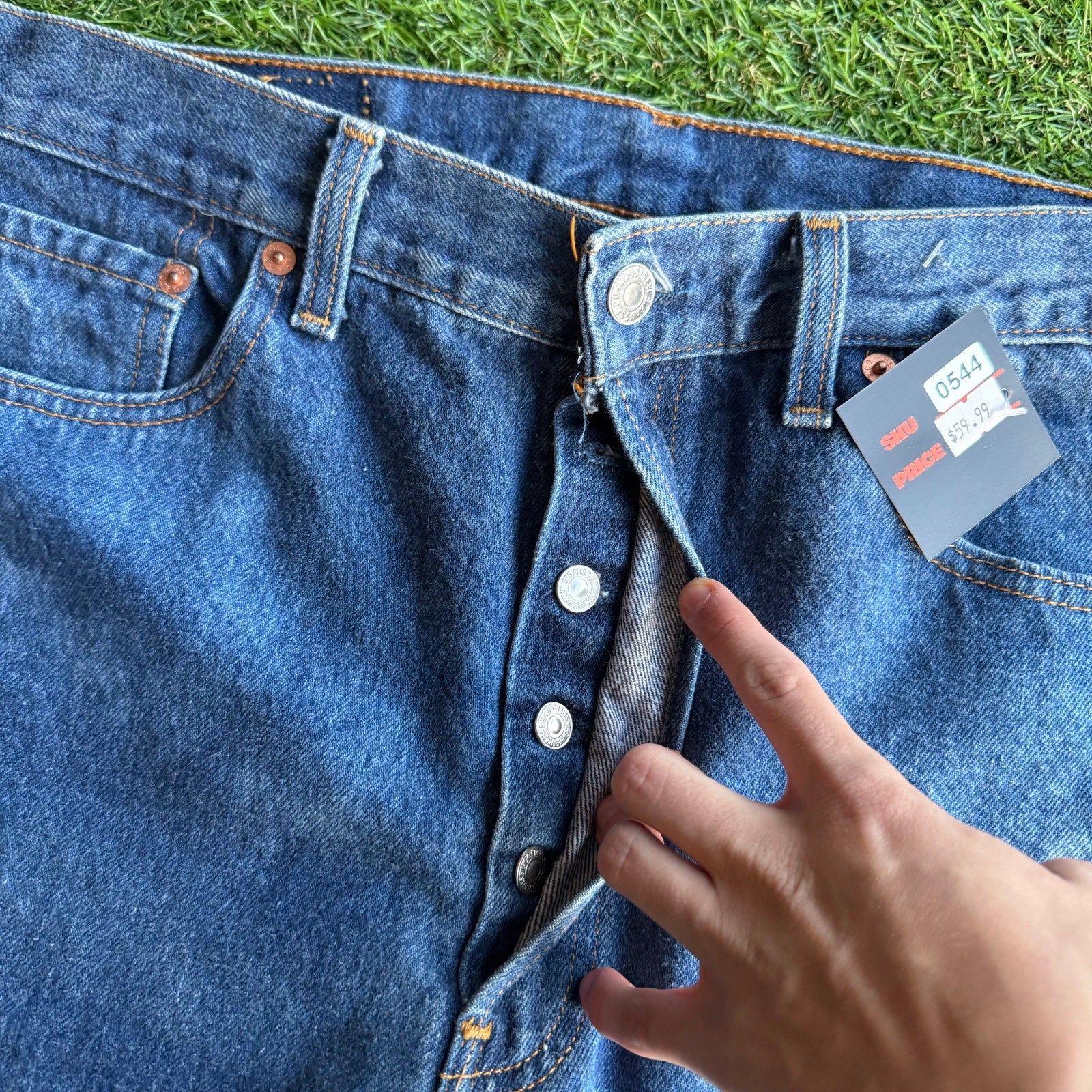 70s Cut Tab Levis WIth Paint Splatter 32 x 28