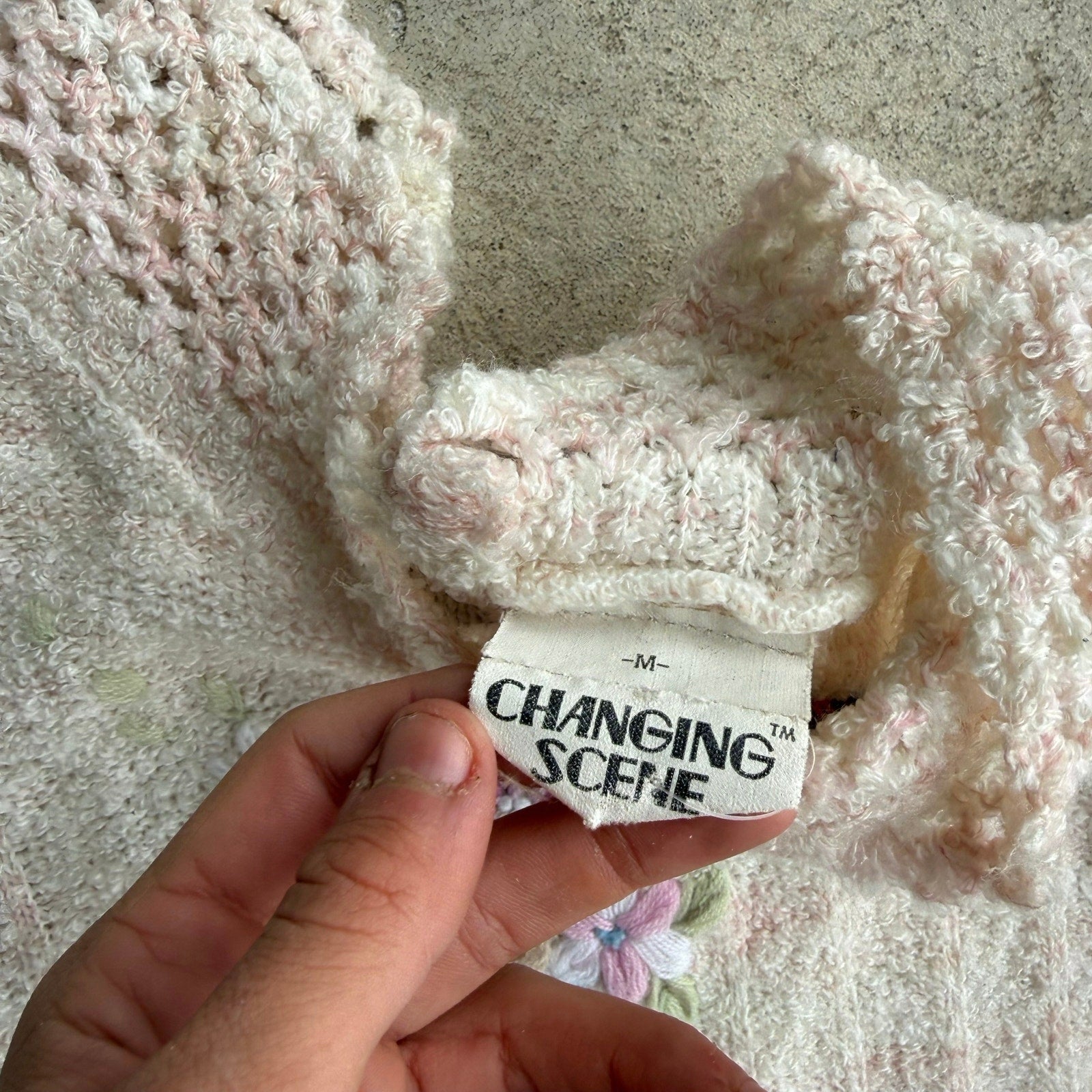 90S KNITTED FLOWER LONGSLEEVE WOMENS TOP M