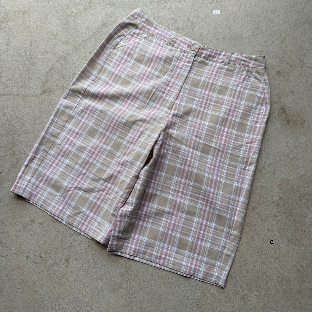 Women's Baggy AppleSeed Perfect Pair Of Cream And Pink Plaid Shorts 8