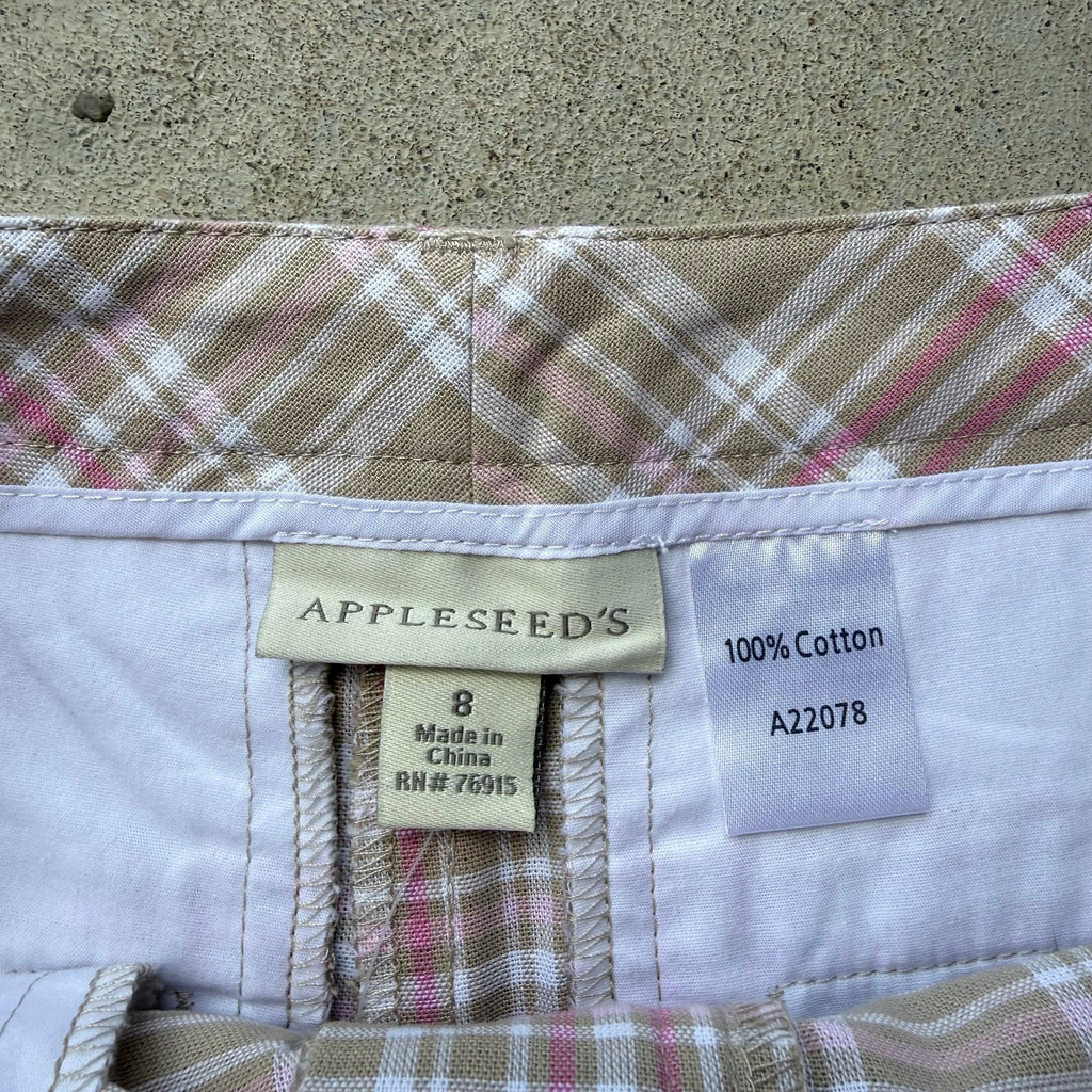 Women's Baggy AppleSeed Perfect Pair Of Cream And Pink Plaid Shorts 8