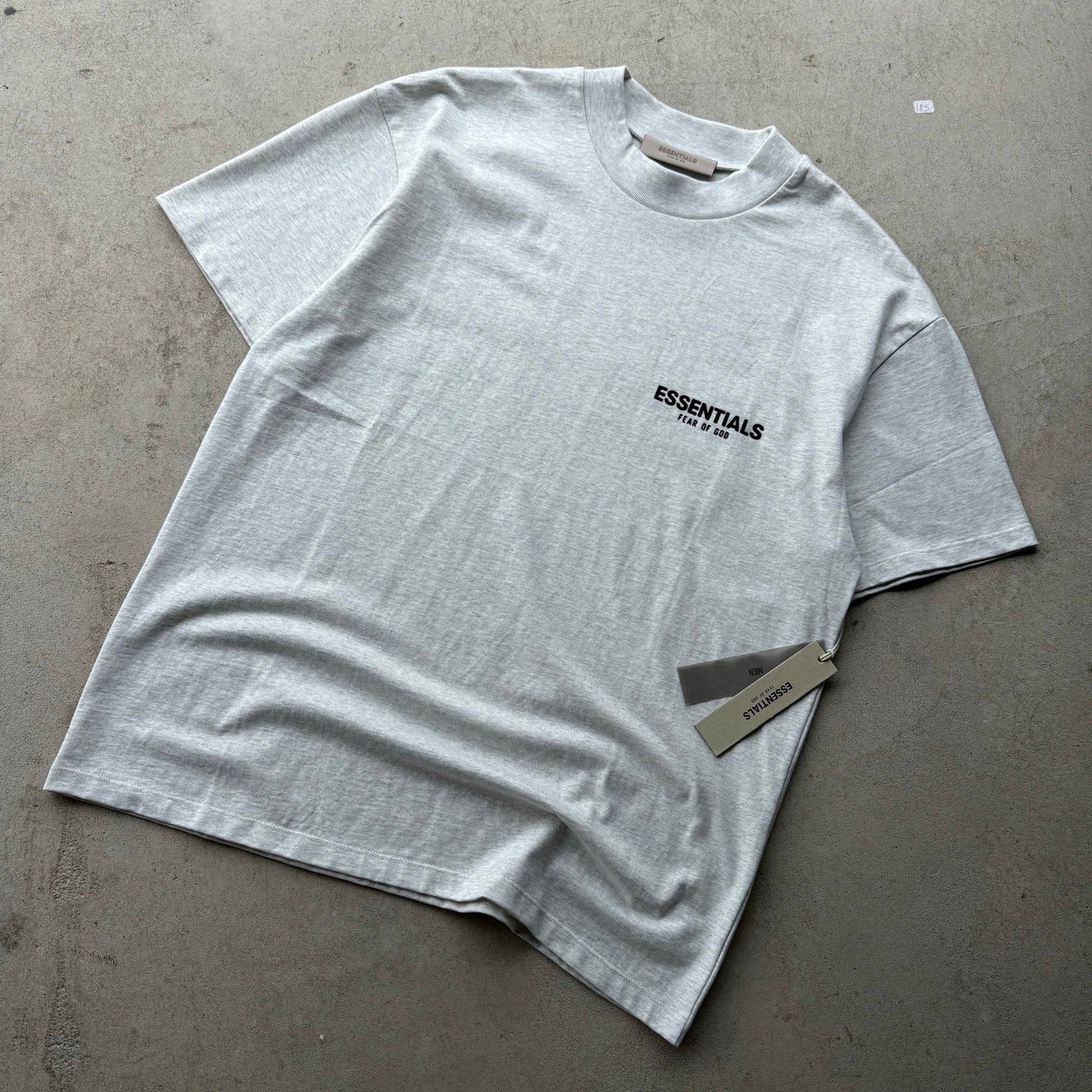 Men's Light Oat Heavyweight Fear Of God Essentials Tee M