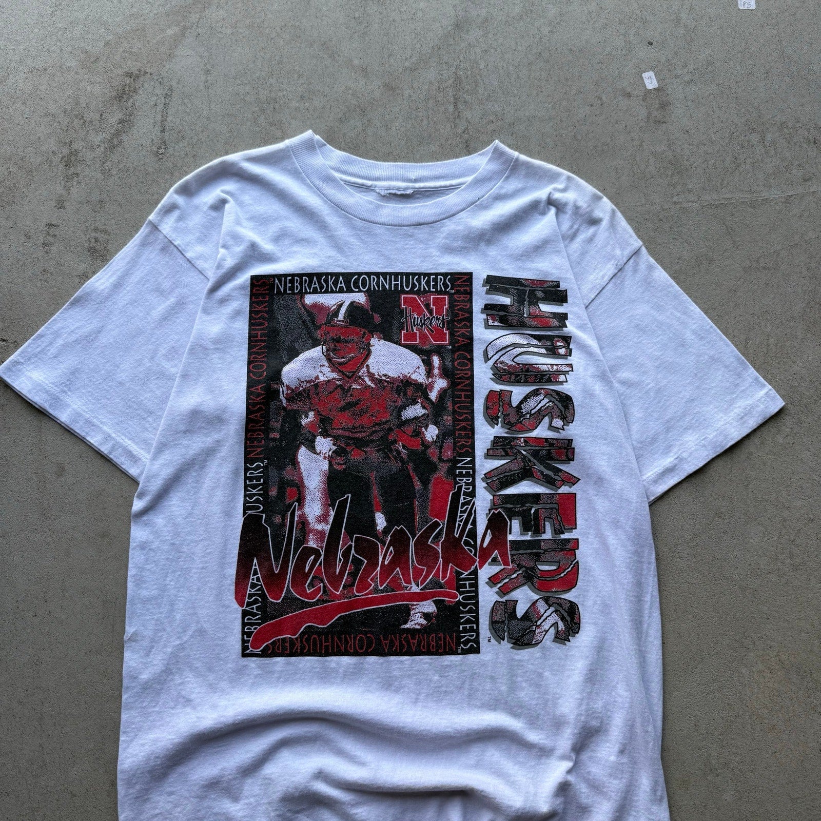 90s White Nebraska Cornhusker Player Tee L